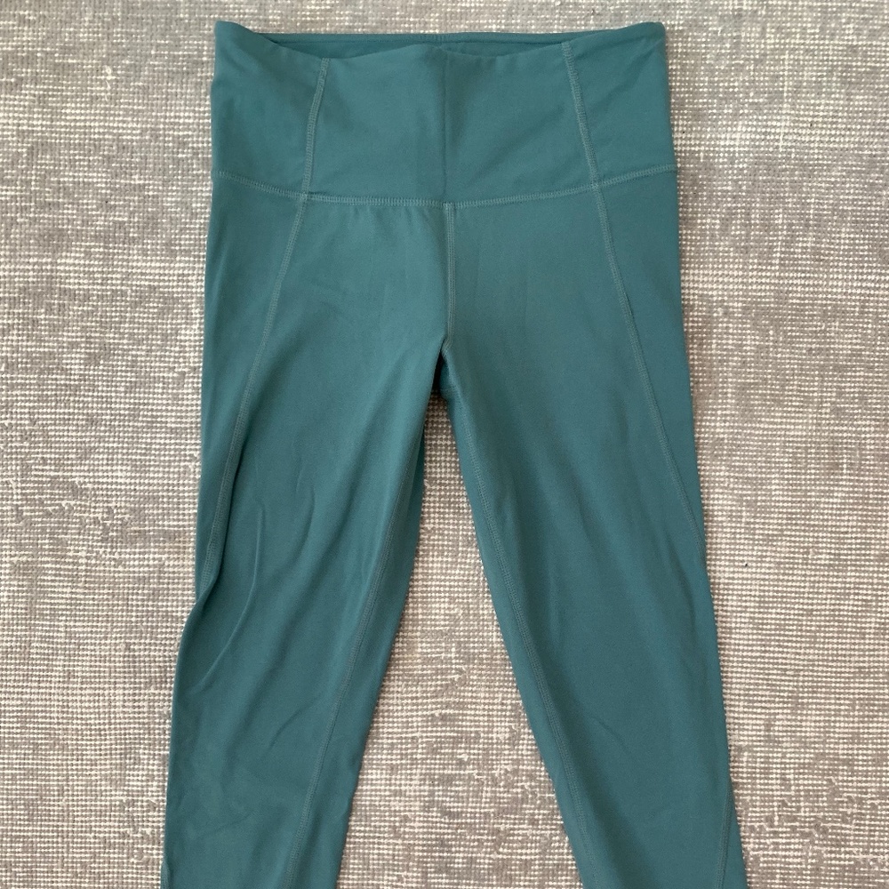 Athleta 7/8 Leggings